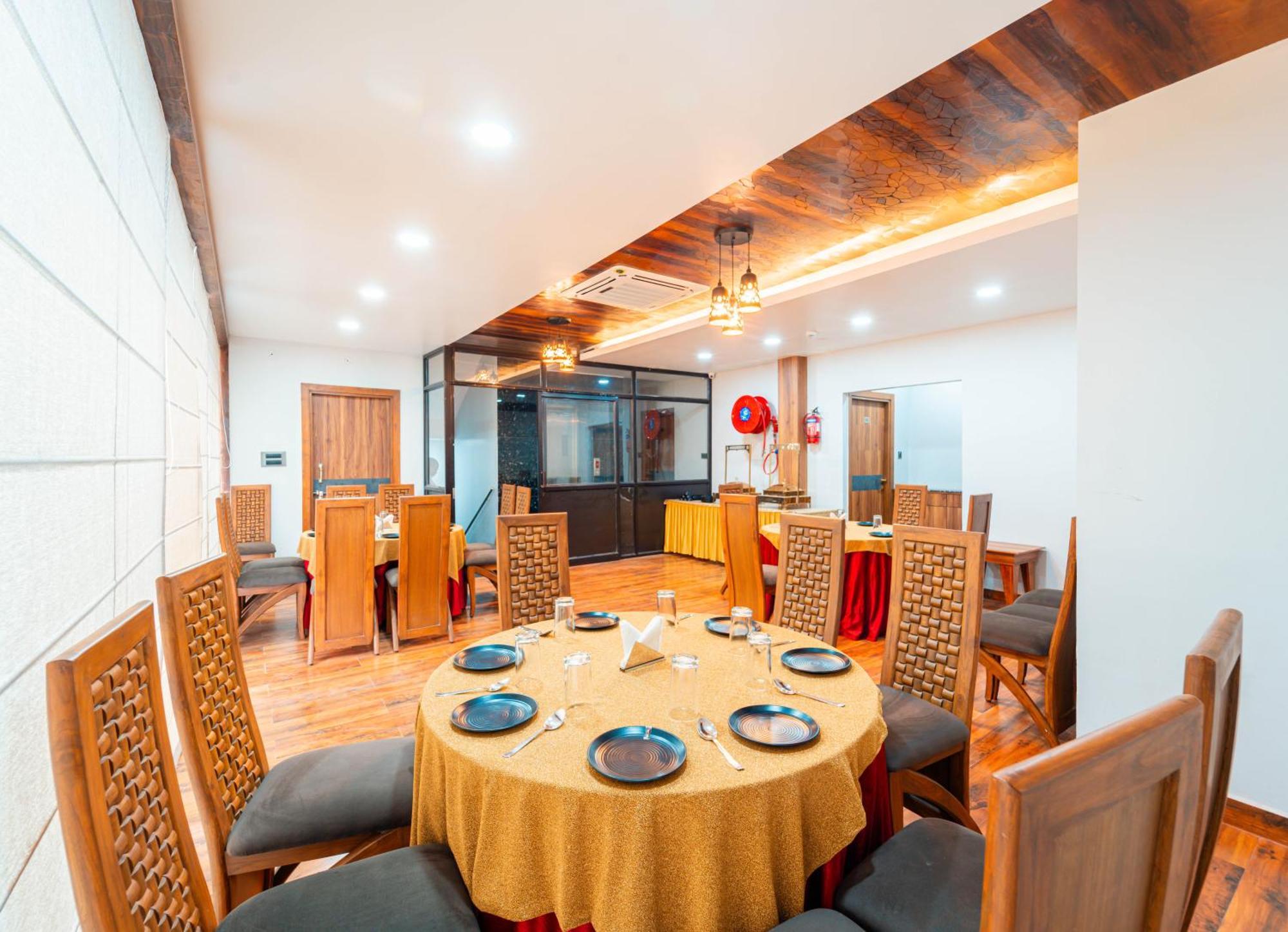 Treebo Lake City Bhopal Exterior photo